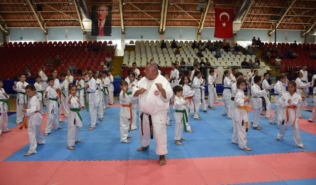 Emniyet amiri tatamiye çıktı