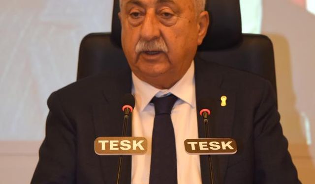 Palandöken: "Kıyafette dayatma değil serbest tercih olmalı"