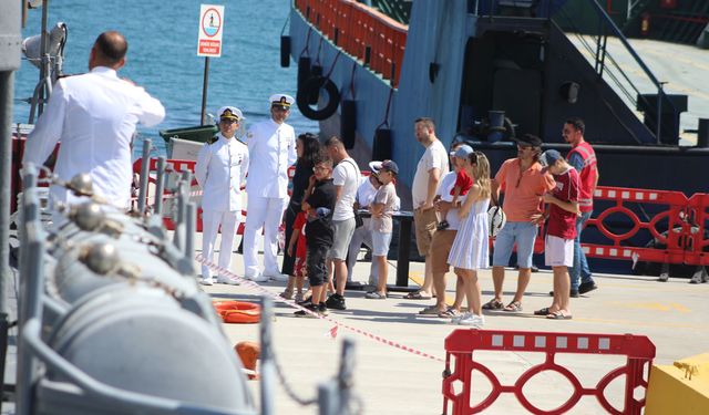 T.C.G. Enez mayın tarama gemisi Tekirdağ'da halkın ziyaretine açıldı