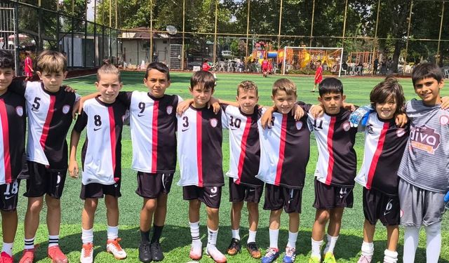 Şampiyon Lüleburgaz Atletikspor