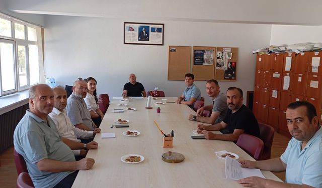 Vize’de Okul Müdürleri Kurulu Toplantısı Yapıldı