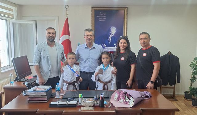 Kaymakam Orhan, Şampiyon Sporcuları Ağırladı