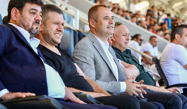 Başkan Bulut, Kırklarelispor’u Tribünden Destekledi