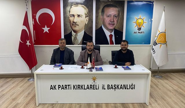 AK Parti İl Teşkilatı Haftalık Olağan Toplantısını Gerçekleştirdi