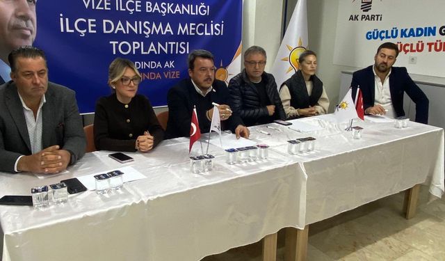 AK Parti Vize İlçe Teşkilatı Yol Haritasını Belirledi
