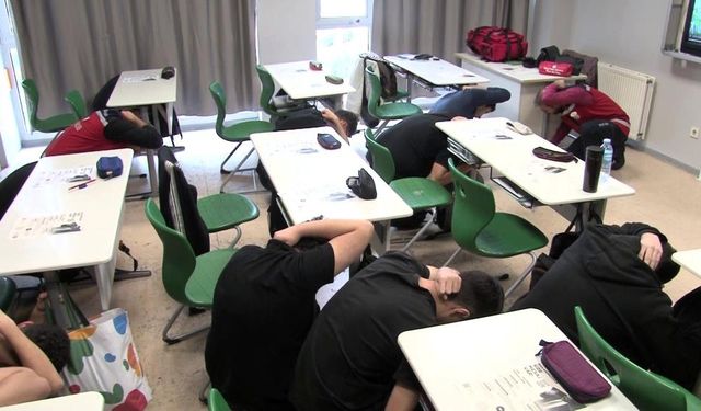 Okullarda afet alarmı: 3 milyon öğrenci aynı anda tatbikat yaptı