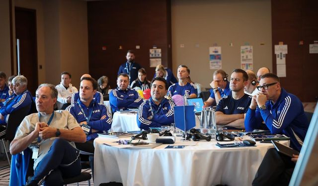 Emrah Bayraktar, FIFA çalıştayına katıldı