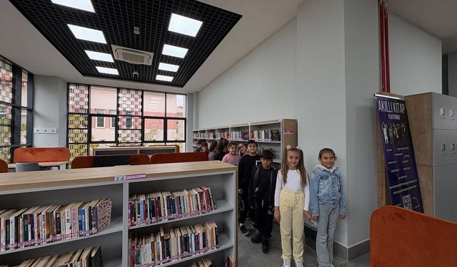Minik Öğrencilerden Sokullu Mehmet Paşa İlçe Halk Kütüphanesi’ne Ziyaret