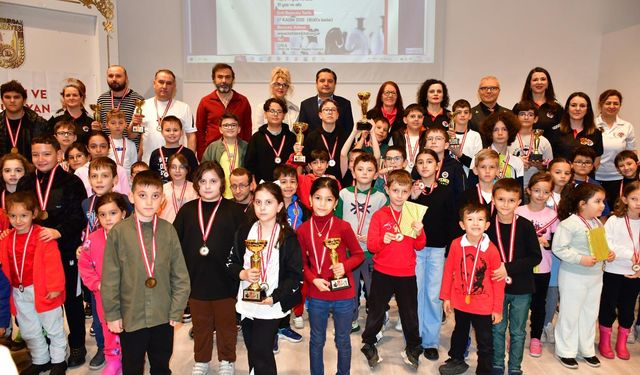 Lüleburgaz’da Kurtuluşun 103. Yılı Spor Turnuvalarıyla Kutlandı