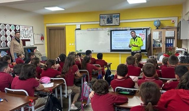 Vize’de Öğrencilere Trafik Dedektifleri Eğitimi