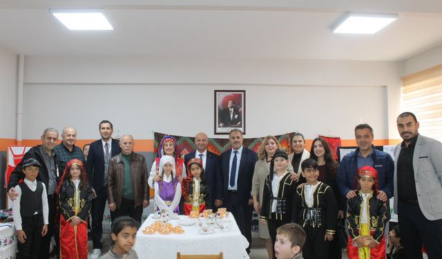 Kavaklı’da “Milli Kültürümüz” Sergisi Açıldı