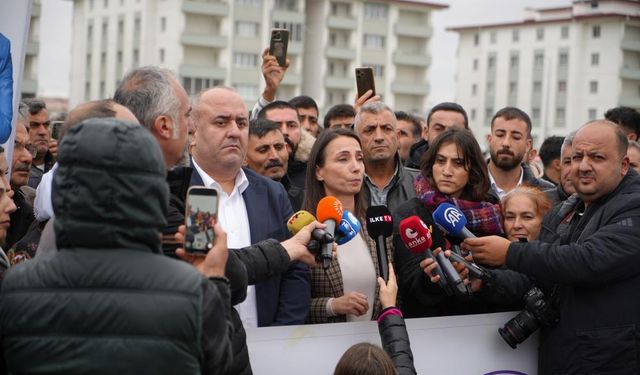 DEM Parti Genel Başkanı Hatimoğulları, Selahattin Demirtaş'ı ziyaret etti