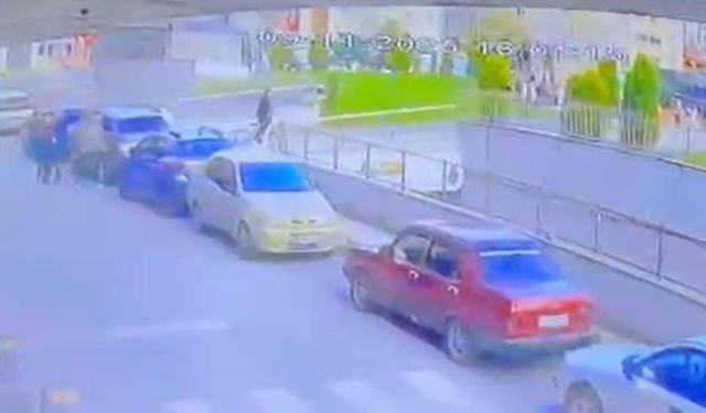 Arnavutköy'de 13 yaşındaki çocuk, parkta bıçaklandı