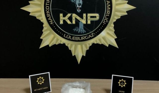 Lüleburgaz’da motosikletli şahıslardan uyuşturucu çıktı