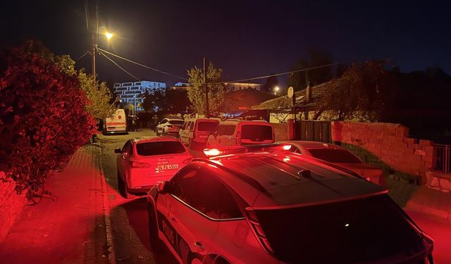 Tartıştığı babasını bıçaklayarak öldürdü