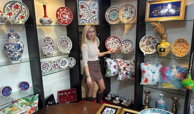 İznik'te Papa ziyareti için mobil baz istasyonları kuruldu, Osmanlı motifli çinilerle hazırlık yapılıyor