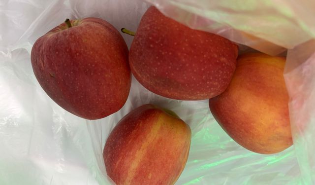 Elma Sofraların Vazgeçilmezi Olmaya Devam Ediyor