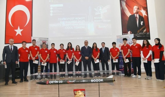 TEKNOFEST'te büyük gurur: Tekirdağlı öğrenciler Türkiye birincisi oldu