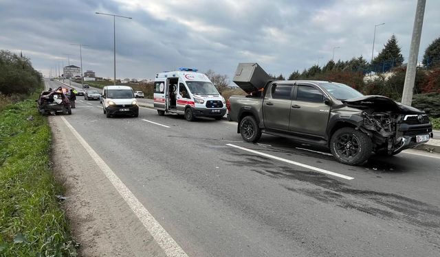 Muratlı Sanayi Sitesi önünde trafik kazası: 1 yaralı