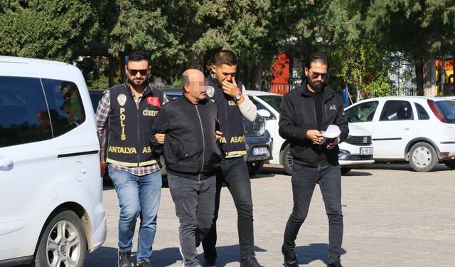 Kıskançlık krizine girip eşini öldürdü, avukat değişikliği ve tahliye istedi