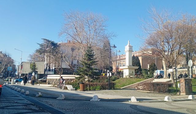 Yılın Son Günlerinde Güneşli Hava Yüzleri Güldürdü