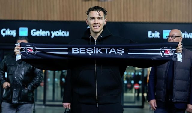 Beşiktaş'ın yeni transferi Kristjan Asllani, İstanbul'a geldi