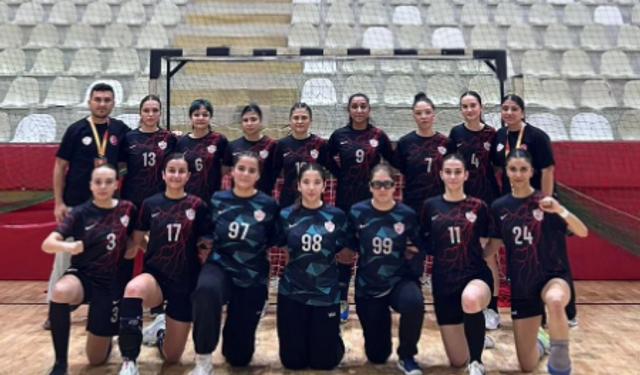 Kırklareli Gençlikspor İlk Yarıyı Lider Tamamladı