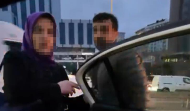 Taksici trafiği yoğun buldu, aldığı yolcuyu tekrar indirdi