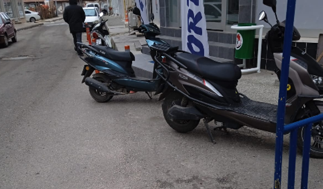 Kırklareli’nde Kaldırım İşgali Tepki Çekiyor