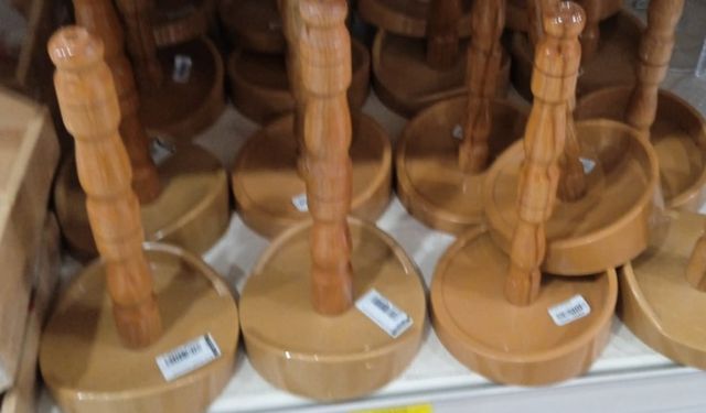 Mutfaklarda Pratik Çözüm: Ahşap Kağıt Havluluk