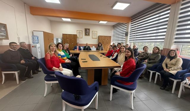 Müdür Altınöz’den Ziya Gökalp İlkokuluna Ziyaret