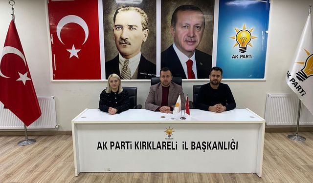 AK Parti İl Yönetimi Haftalık Toplantıda Buluştu
