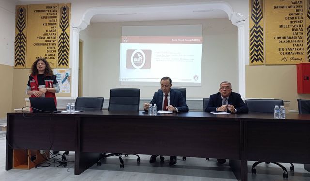 Lüleburgaz’da Sosyal Hizmet Modelleri Anlatıldı