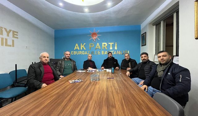 AK Parti Cumhuriyet Mahallesi’nde Haftalık Toplantı Yapıldı
