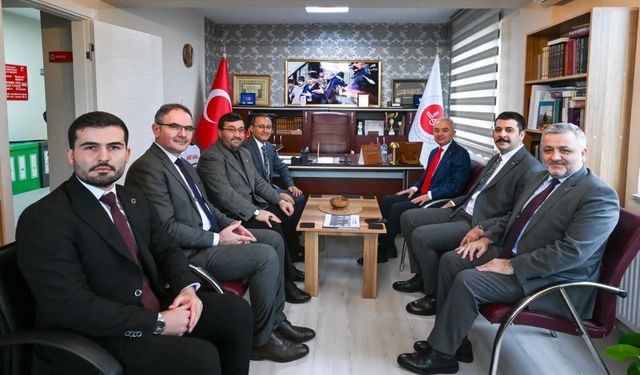 Vali Turan’dan Pehlivanköy İlçe Müftülüğü’ne Ziyaret