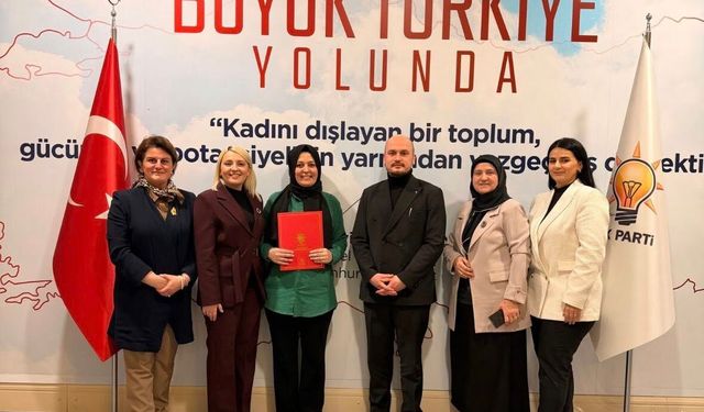 AK Parti Lüleburgaz Kadın Kolları’nda Görev Değişimi