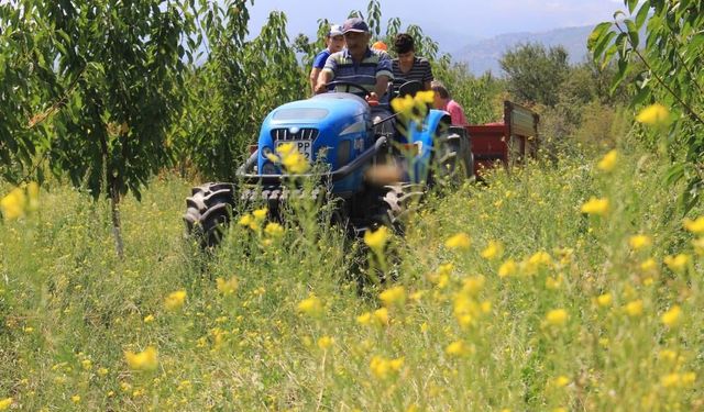 Traktörde "50 binler kulübü"ne 2 şehir daha katıldı