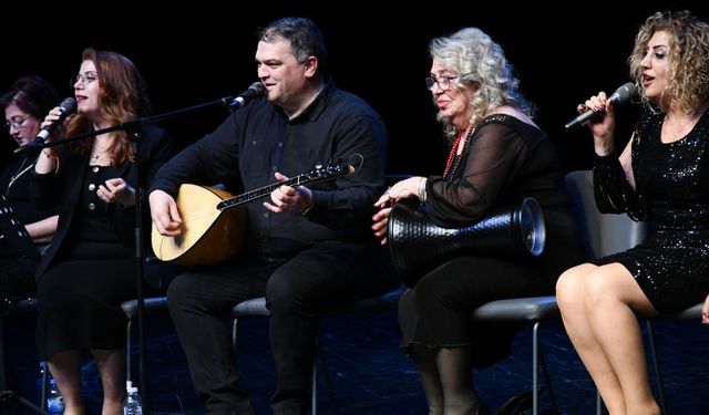 Müzik ve Şiir Dinletisi Gerçekleştirildi