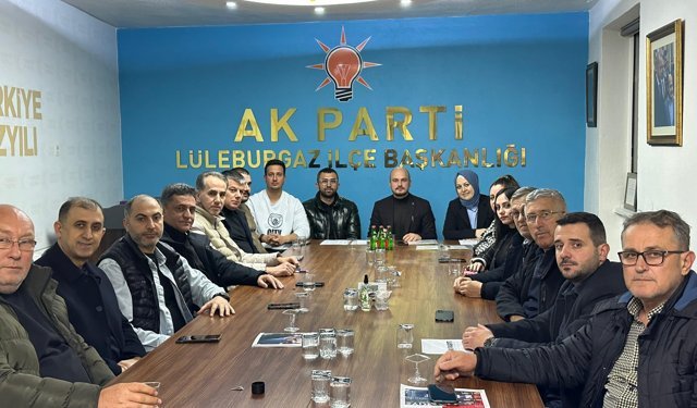 AK Parti Lüleburgaz’da Haftalık Toplantı Yapıldı