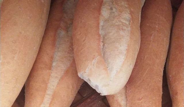 Taze Ekmekler Tezgâhlarda Yerini Alıyor