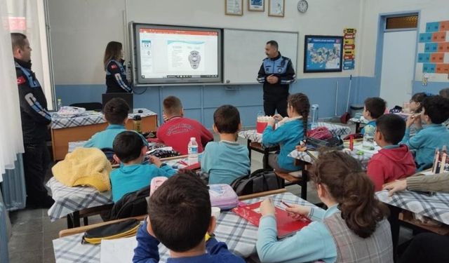 Zabıtadan öğrencilere meslek tanıtımı