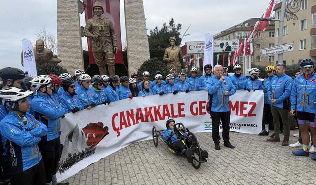 Zaferin 111'inci yılında, 5'i paralimpik 50 sporcu pedal çevirdi