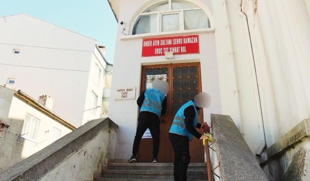 Kırklareli’nde denetimli serbestlik hükümlülerinden cami temizliği