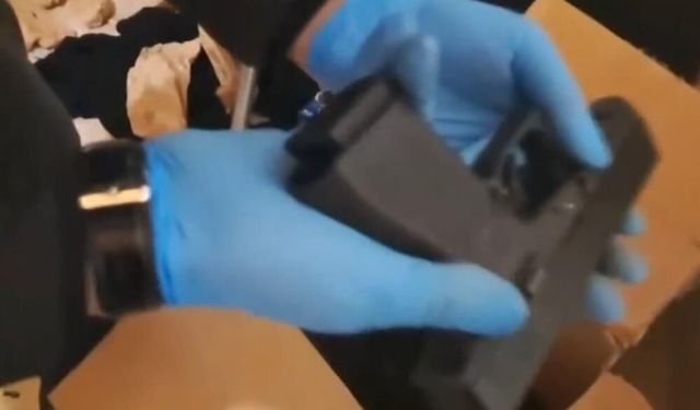 İstanbul’da kaçak silah operasyonu: 2 av tüfeği ve 122 tabanca ele geçirildi