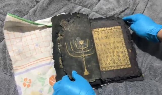Aydın’da Bizans dönemine ait altın işlemeli dua kitabı ele geçirildi