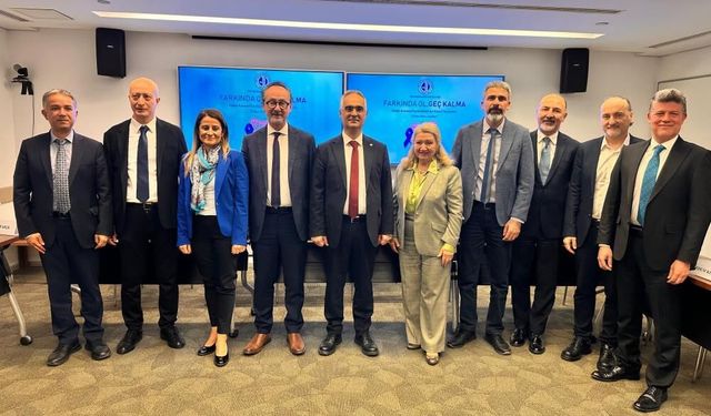 Uzmanlardan gençlerde artan kolon kanserine karşı tarama testi çağrısı