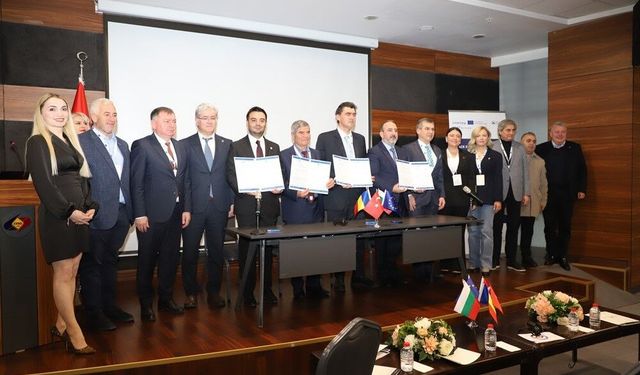 Diyalog uluslararası forum Çorlu'da yapıldı