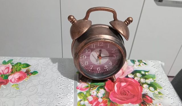 Nostaljik Çalar Saatler Dekorasyonda Öne Çıkıyor