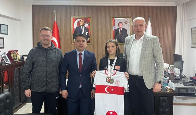 İl Müdürü Babuşcu, Şampiyon Aden Ünlü’yü Ağırladı