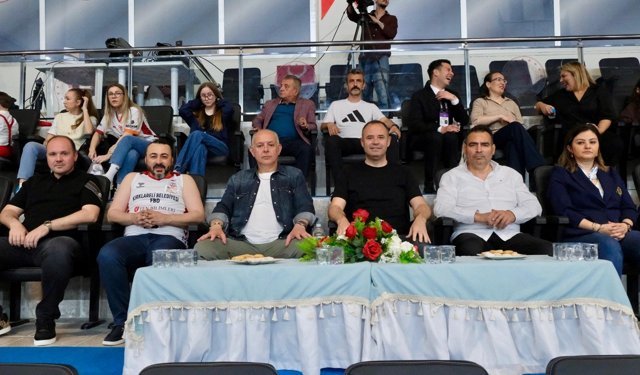 FBO Kadın Basketbol Takımı Play-Off’a Galibiyetle Başladı
